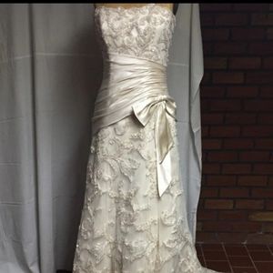 Maggie sottero and midgley wedding dress